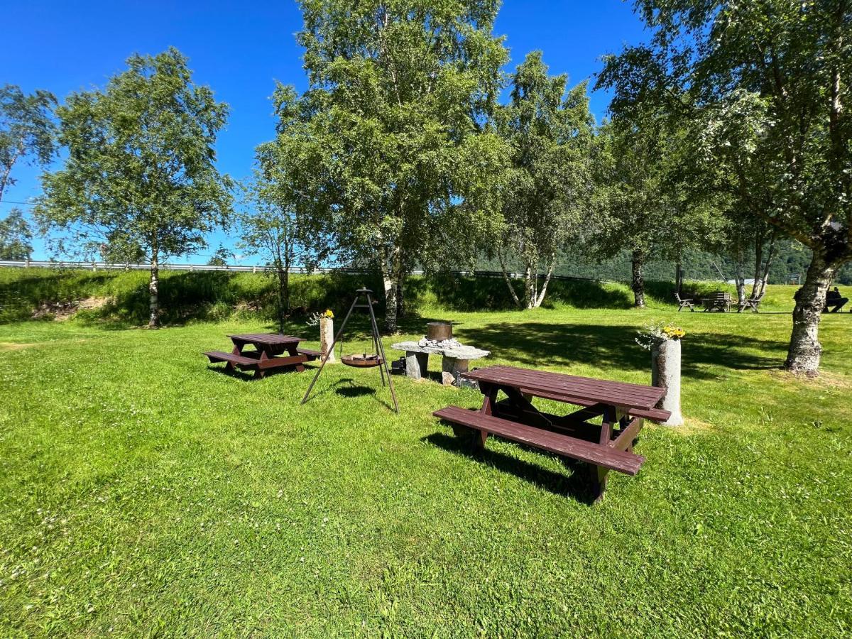 Myklebostad  Vistdal Camping מראה חיצוני תמונה
